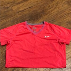 Nike dri-fit hot pink color